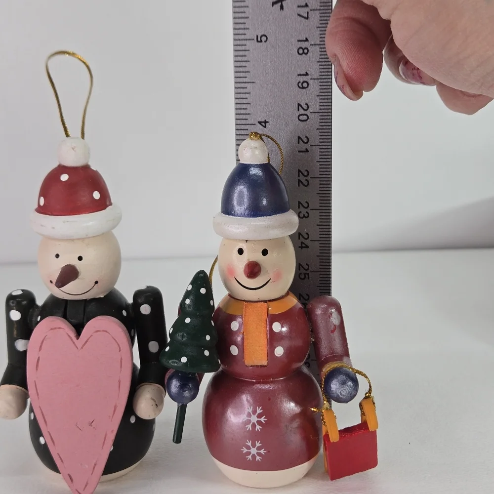 VTG Wooden Nutcracker Snowmen Ornaments Set Of‎ 2 Hand Painted Holiday Frosty